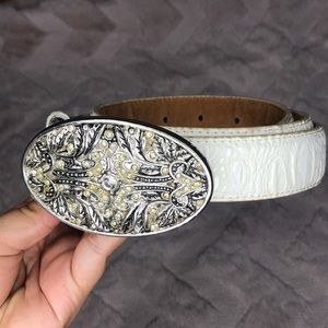 Trendy belt